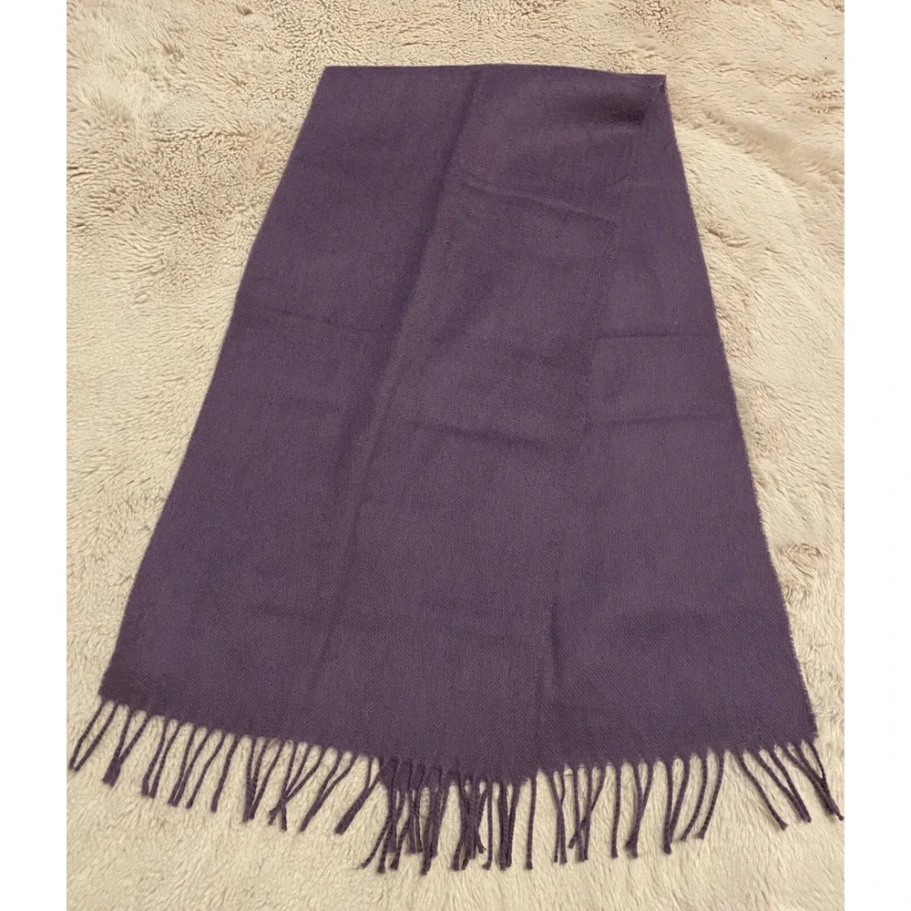 Charisma 100% Lana Wool Purple  Scarf /Neck Warmer Fringe Made in Japan PreOwned